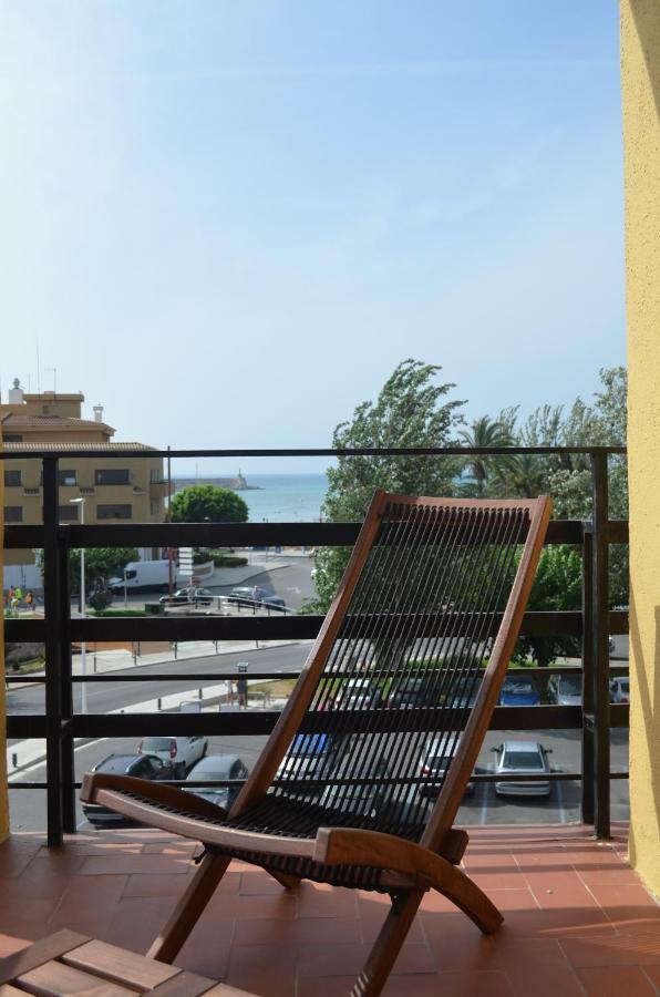 Primera Linea En Playa Sur. Plaza Constitucion Peñíscola Екстериор снимка