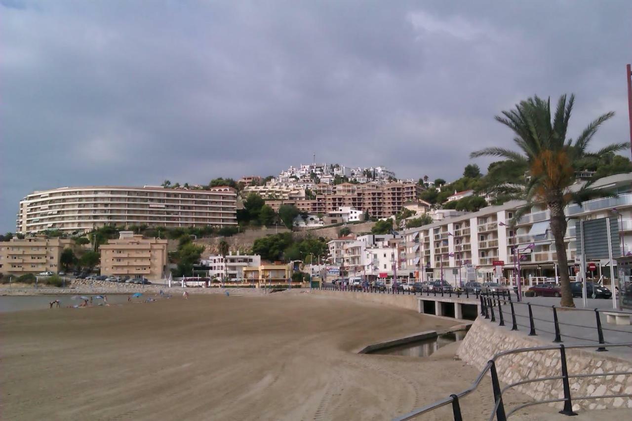 Primera Linea En Playa Sur. Plaza Constitucion Peñíscola Екстериор снимка