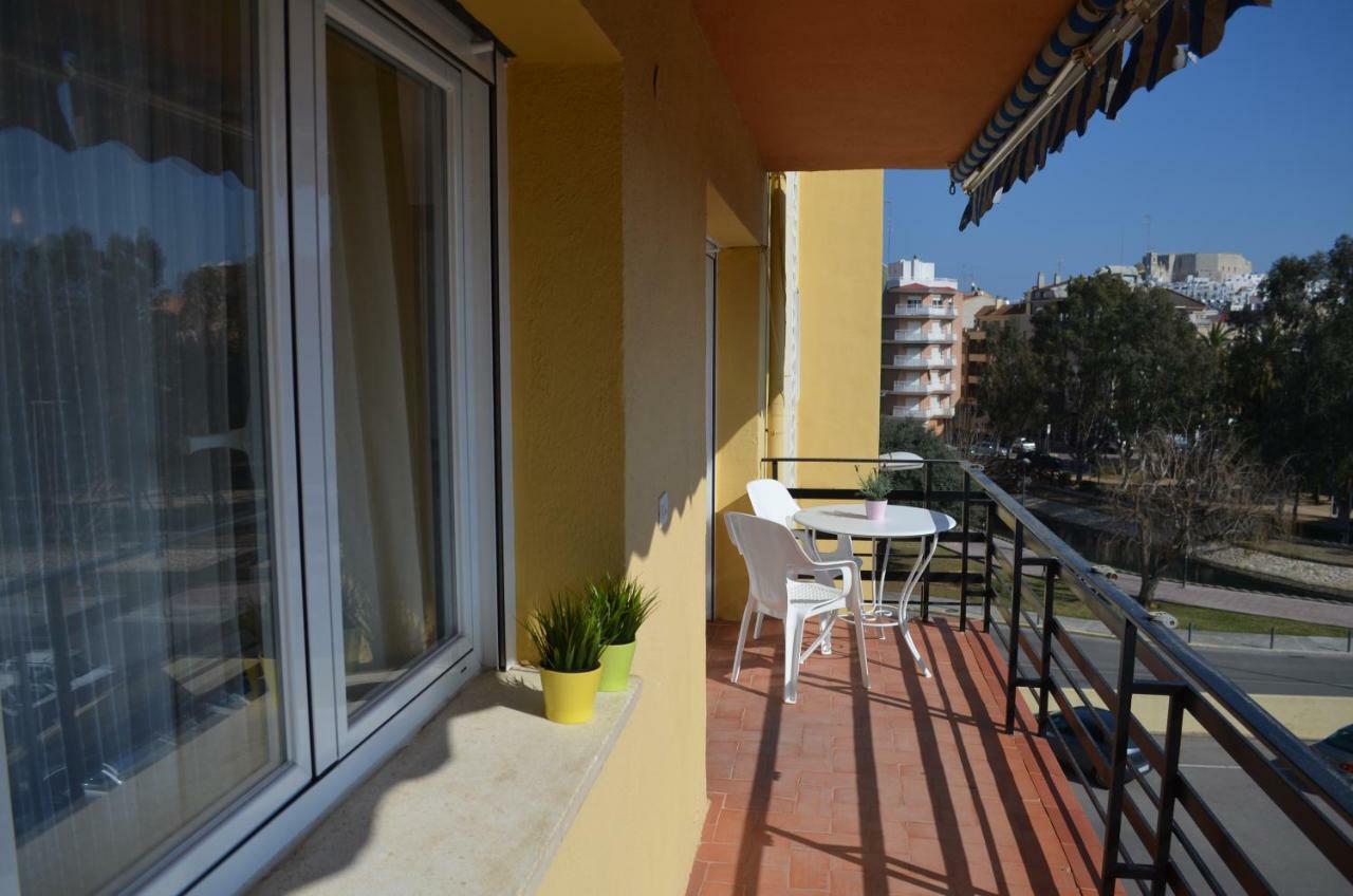 Primera Linea En Playa Sur. Plaza Constitucion Peñíscola Екстериор снимка